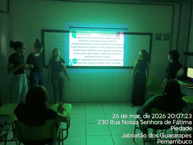 Grau
