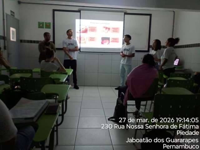 Grau