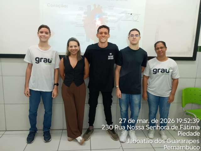 Grau