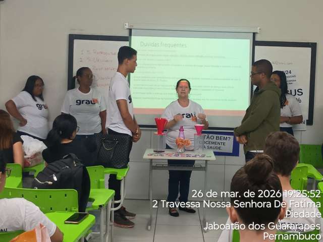 Grau