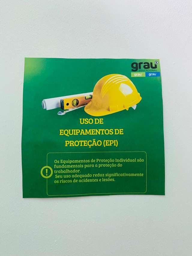 Grau