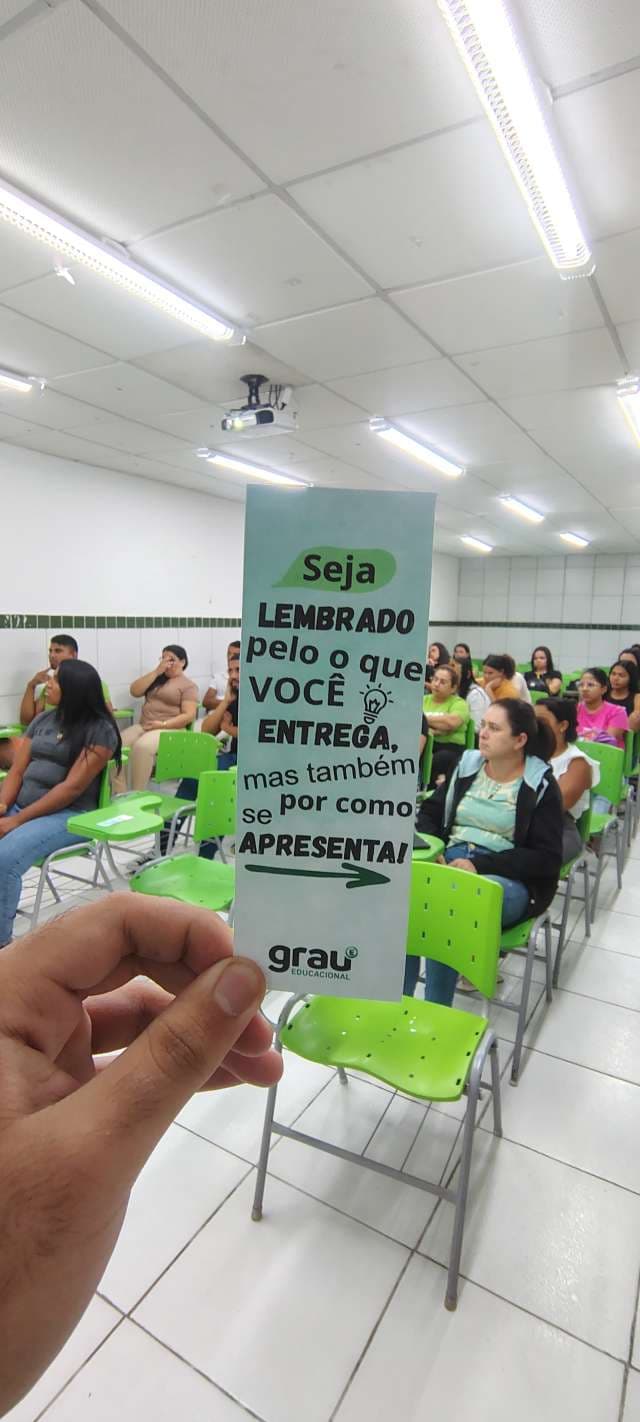 Grau