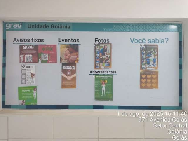 Grau