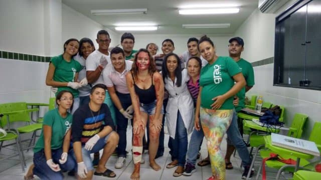 Grau