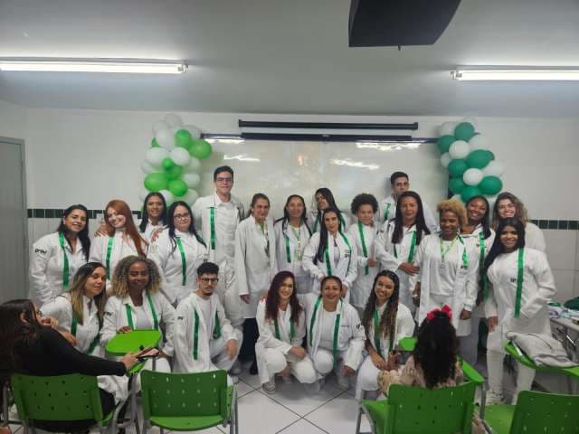 Grau