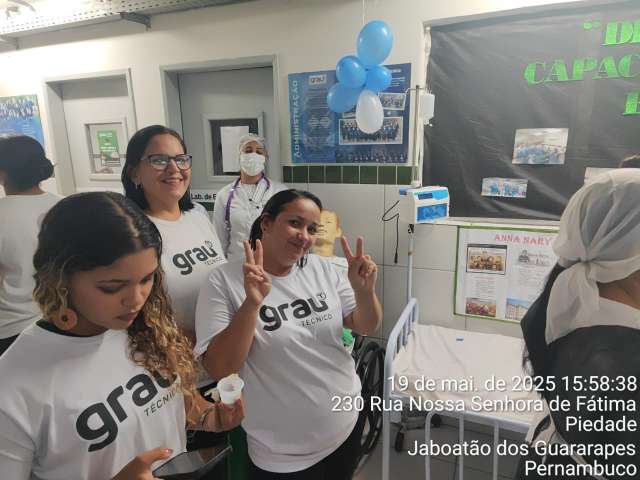 Grau