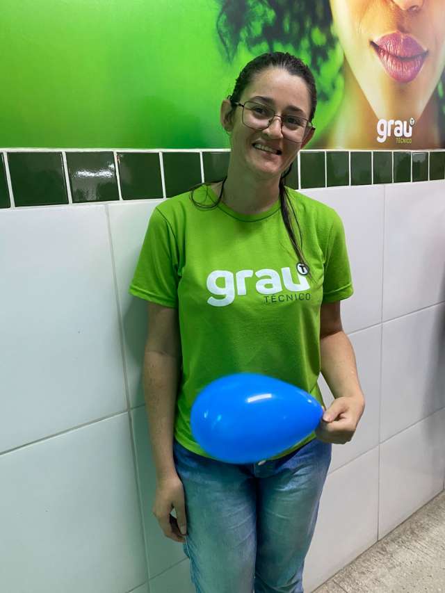 Grau