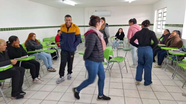 Grau