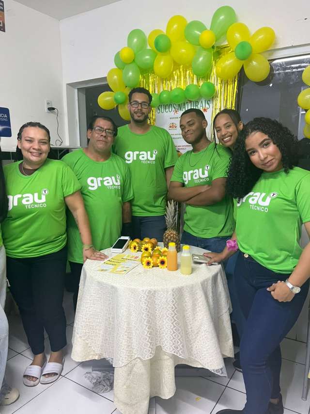 Grau