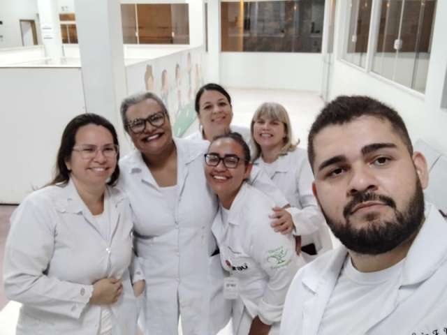 Grau