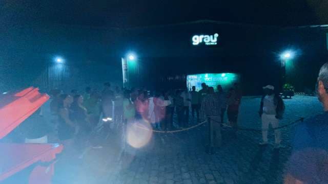 Grau