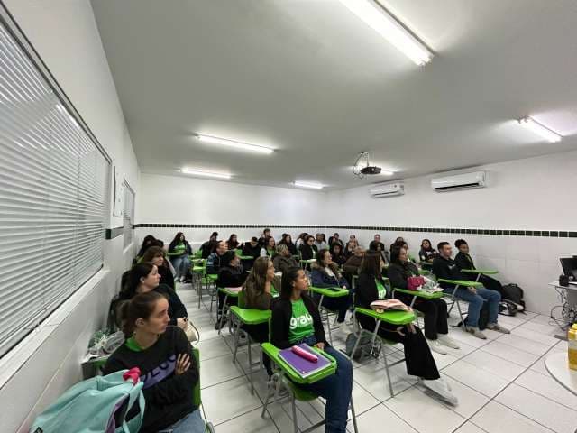 Grau