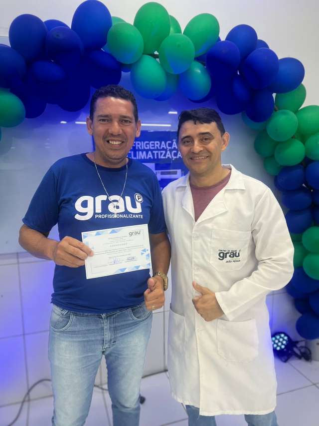 Grau