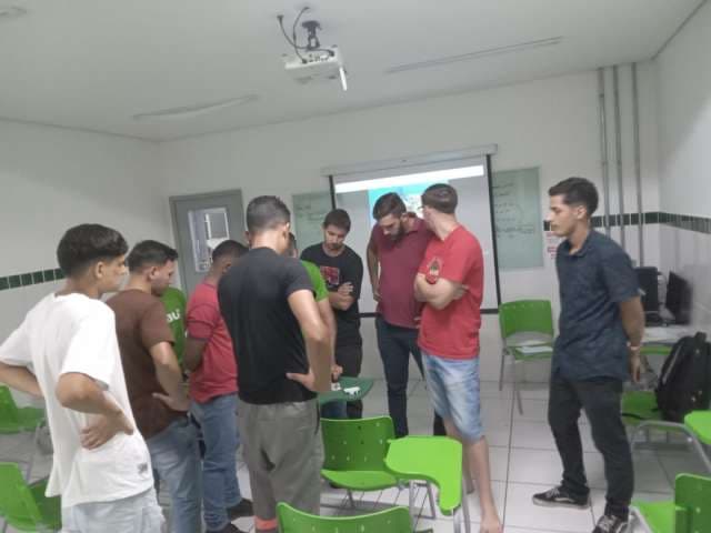 Grau