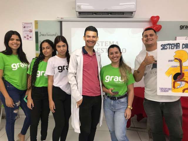 Grau