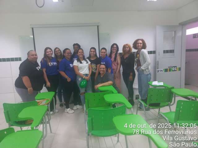 Grau