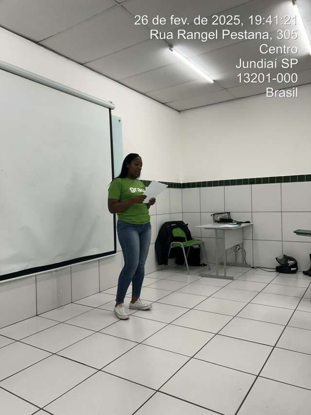 Grau