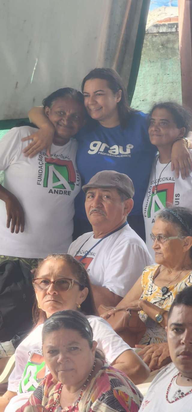 Grau