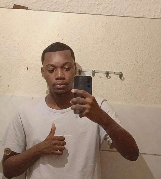 Grau