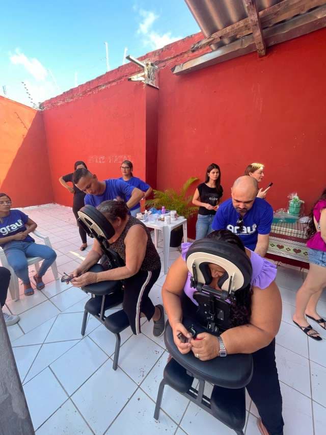 Grau