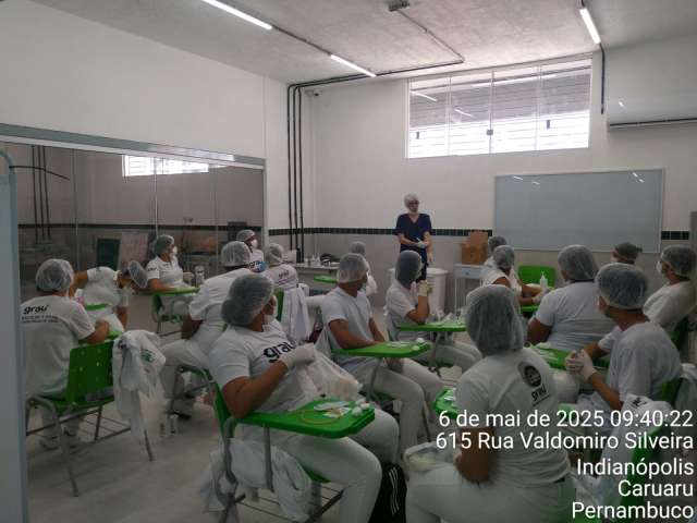 Grau