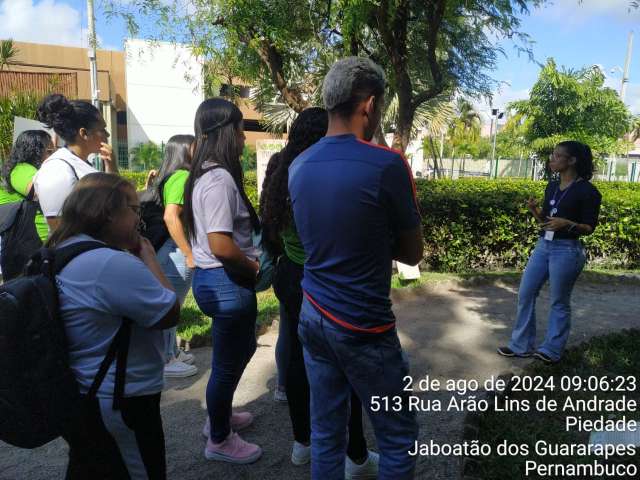 Grau