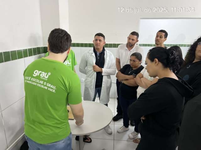 Grau