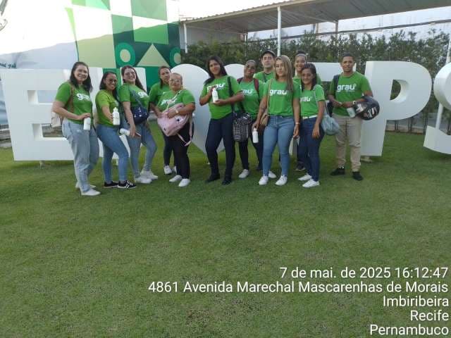 Grau