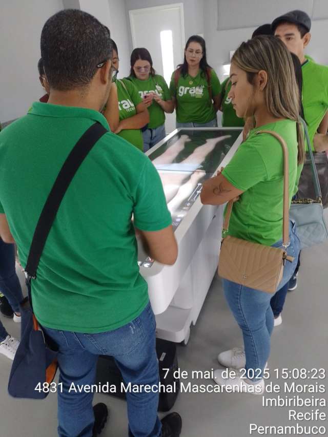 Grau