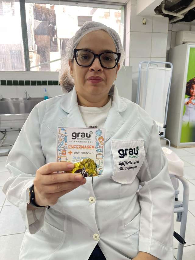 Grau