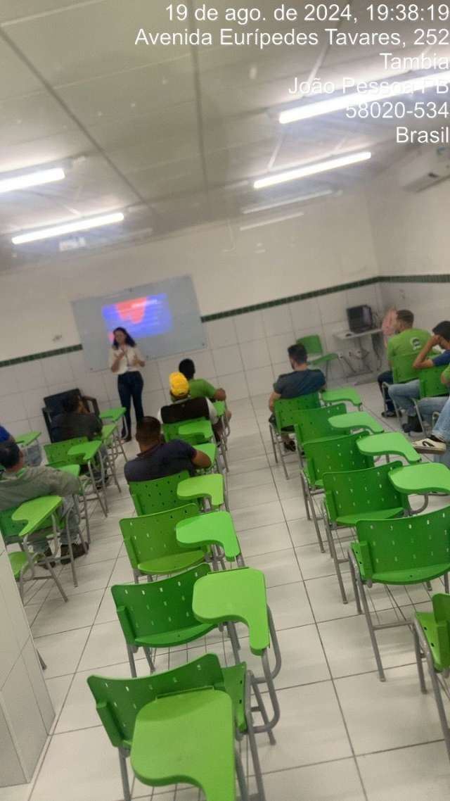 Grau