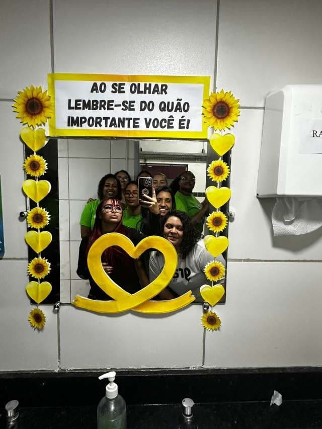 Grau
