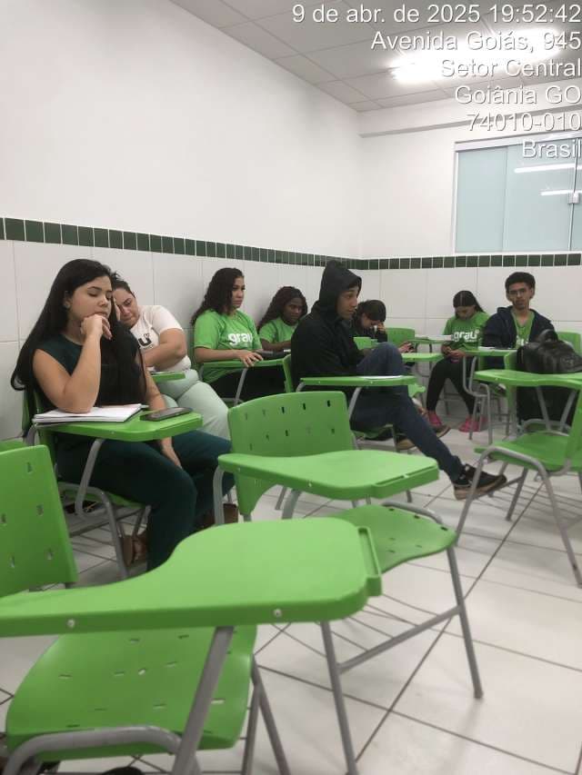 Grau