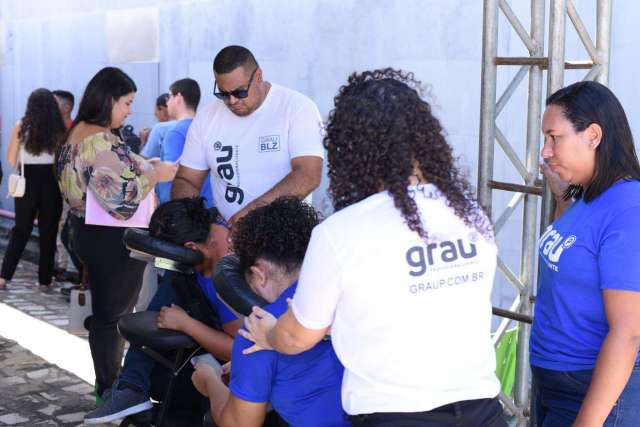 Grau