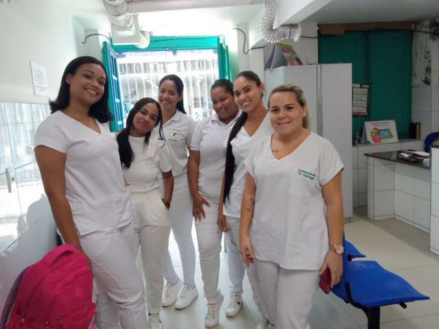 Grau