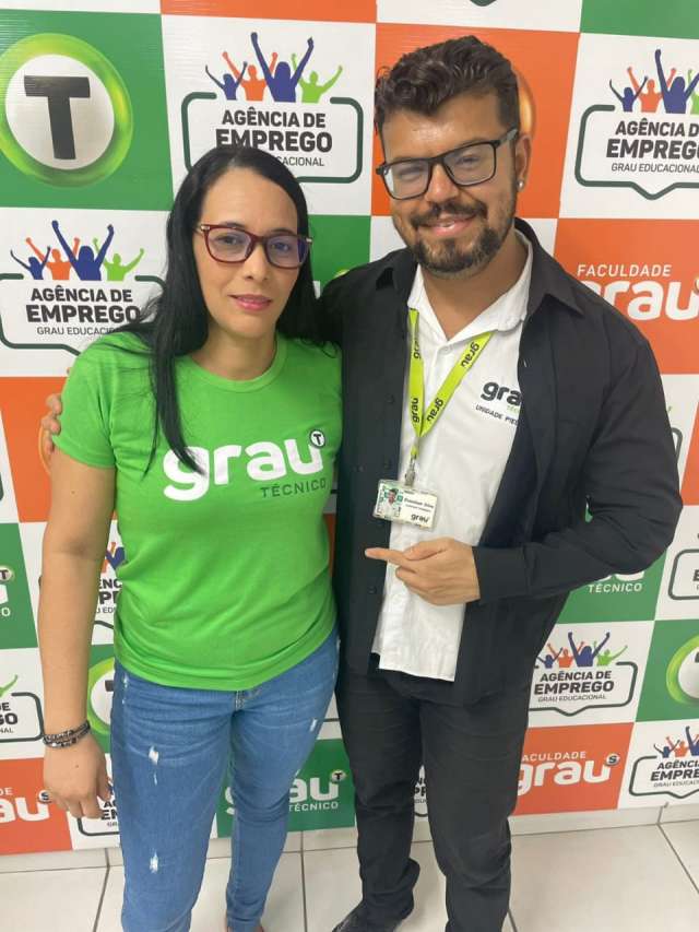Grau