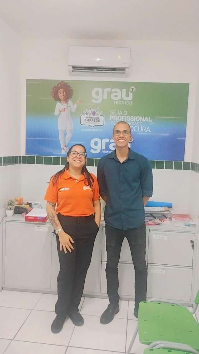 Grau