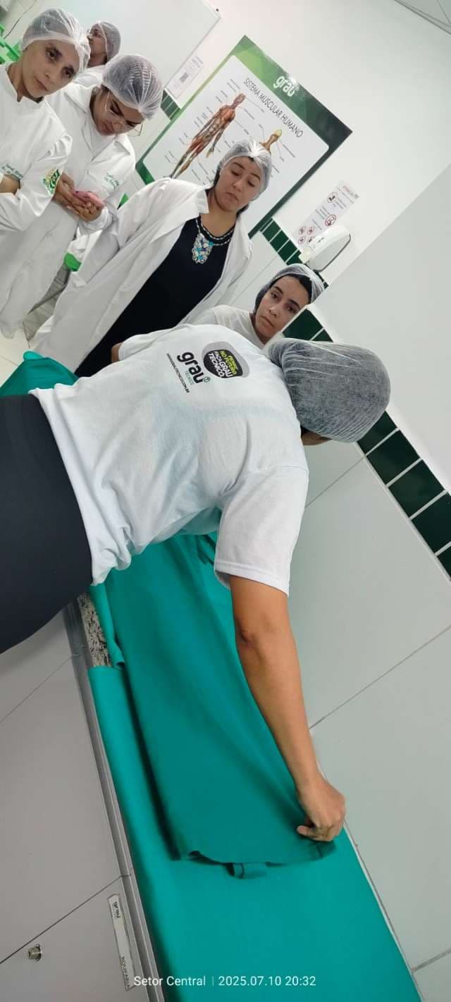 Grau