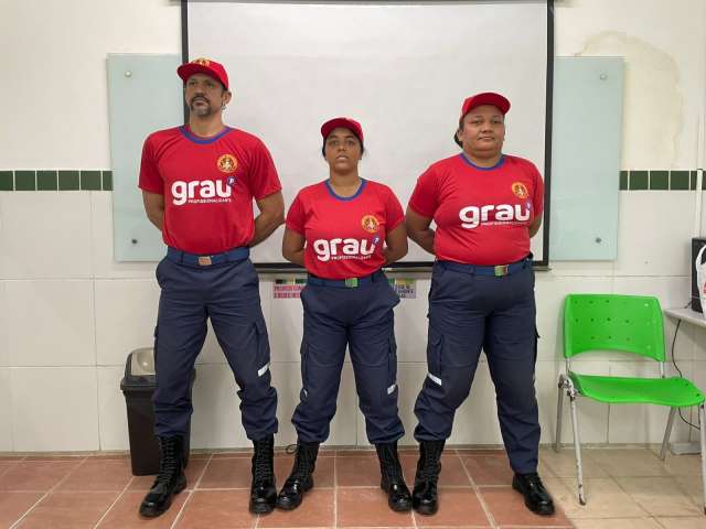 Grau