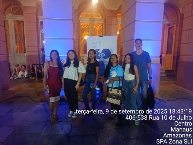 Grau
