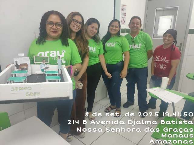 Grau