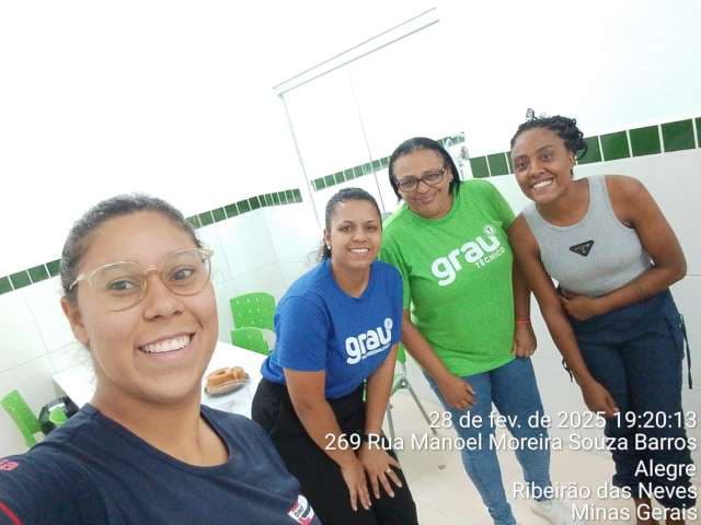 Grau