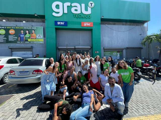 Grau
