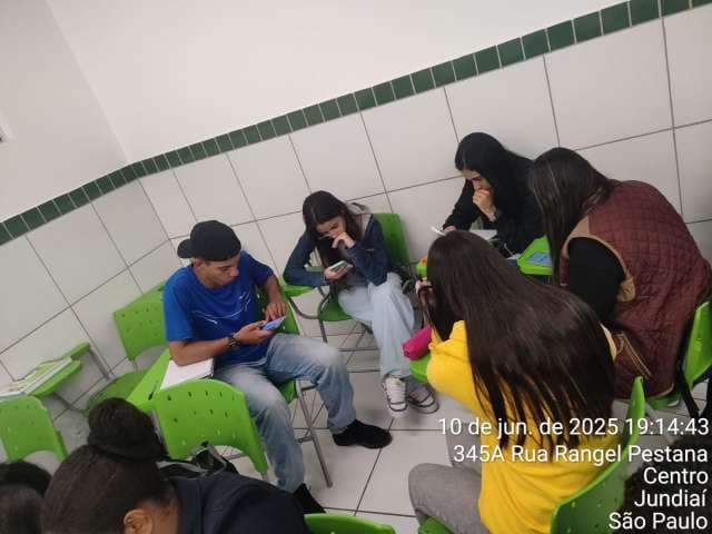 Grau