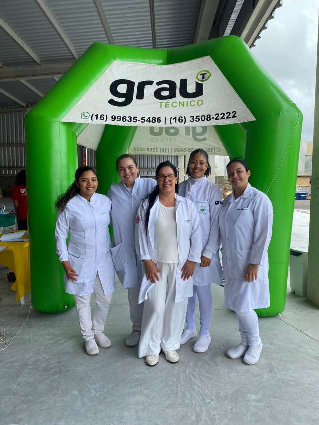 Grau