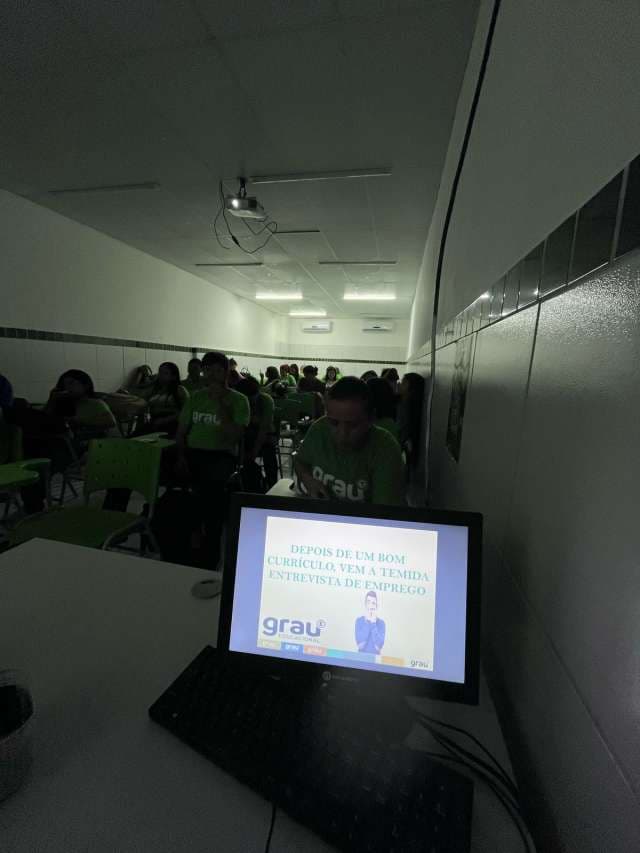 Grau