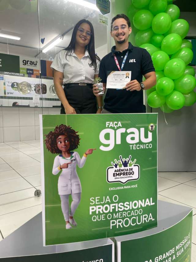 Grau