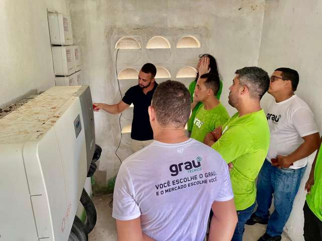 Grau