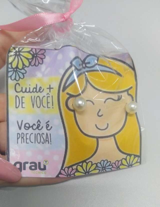 Grau