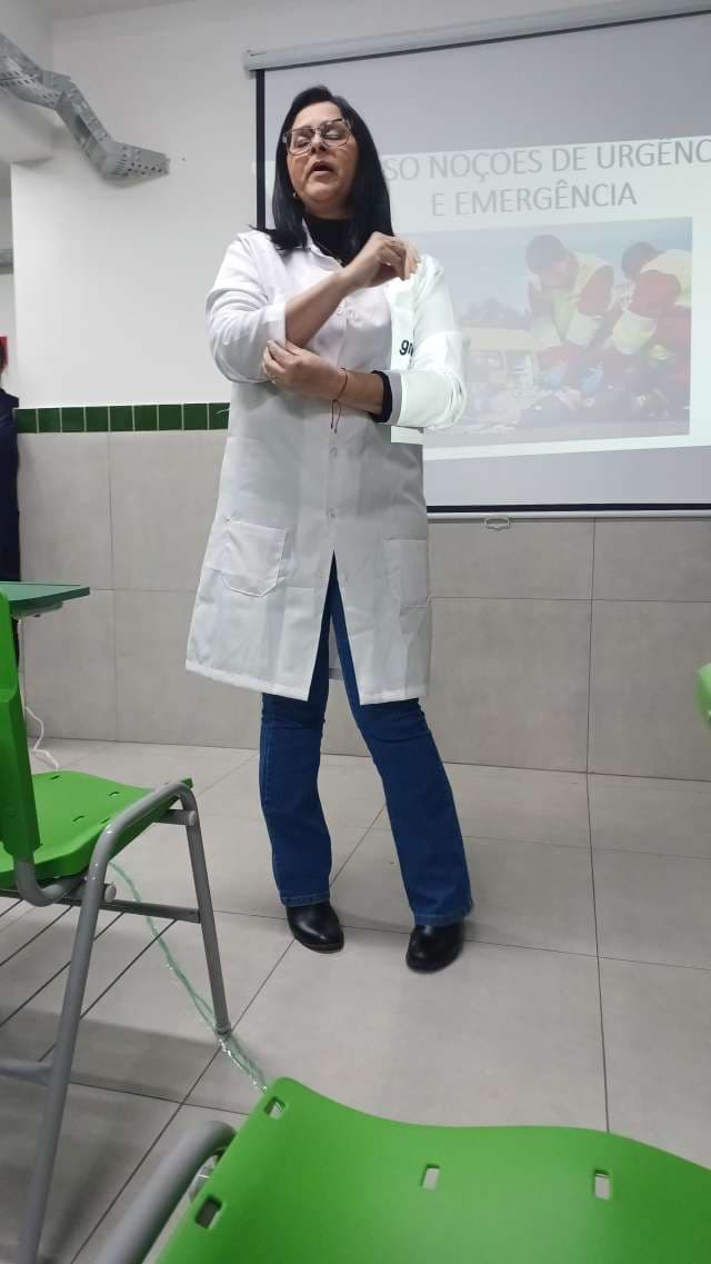 Grau